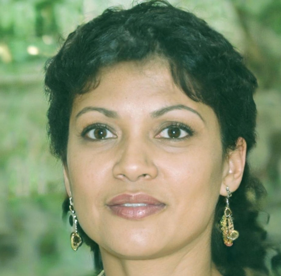 Portrait de Inès Vaquero, chargée d'analyse